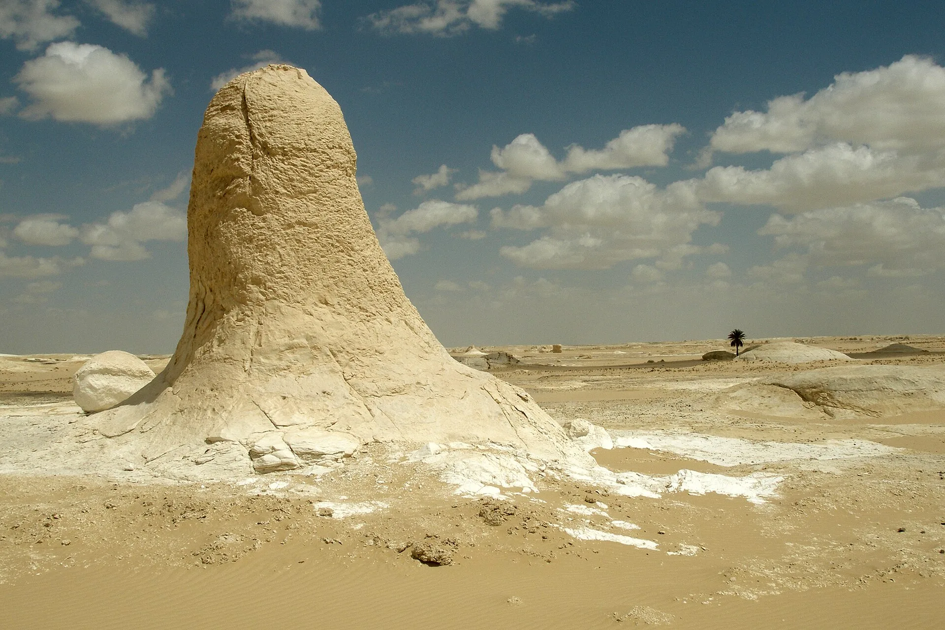 White chalk rock formations in the White Desert Protected Area, Egypt